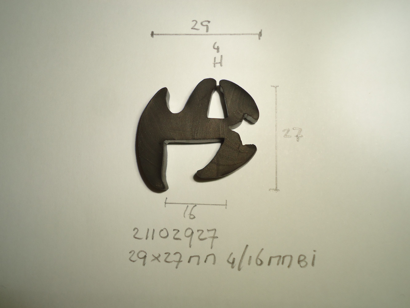 Raamrubber 29x27mm 4/16mm bi - Dsc03718 - 21102927