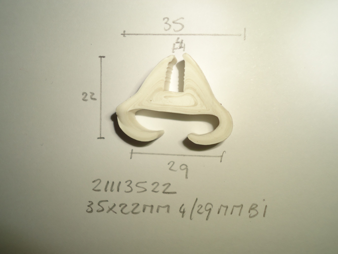 Raamrubber 35x22mm 4/29mm bi - Dsc03744 - 21113522