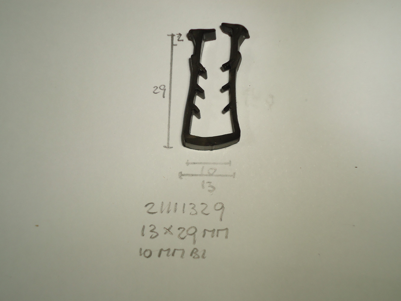 Beglazingsrubber 13x29mm 10mm binnen - Dsc03914 - 21111329