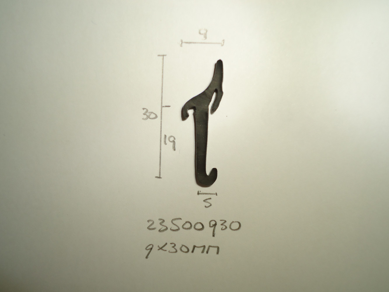 Raamrubber 9x30mm - Dsc04106 - 23500930