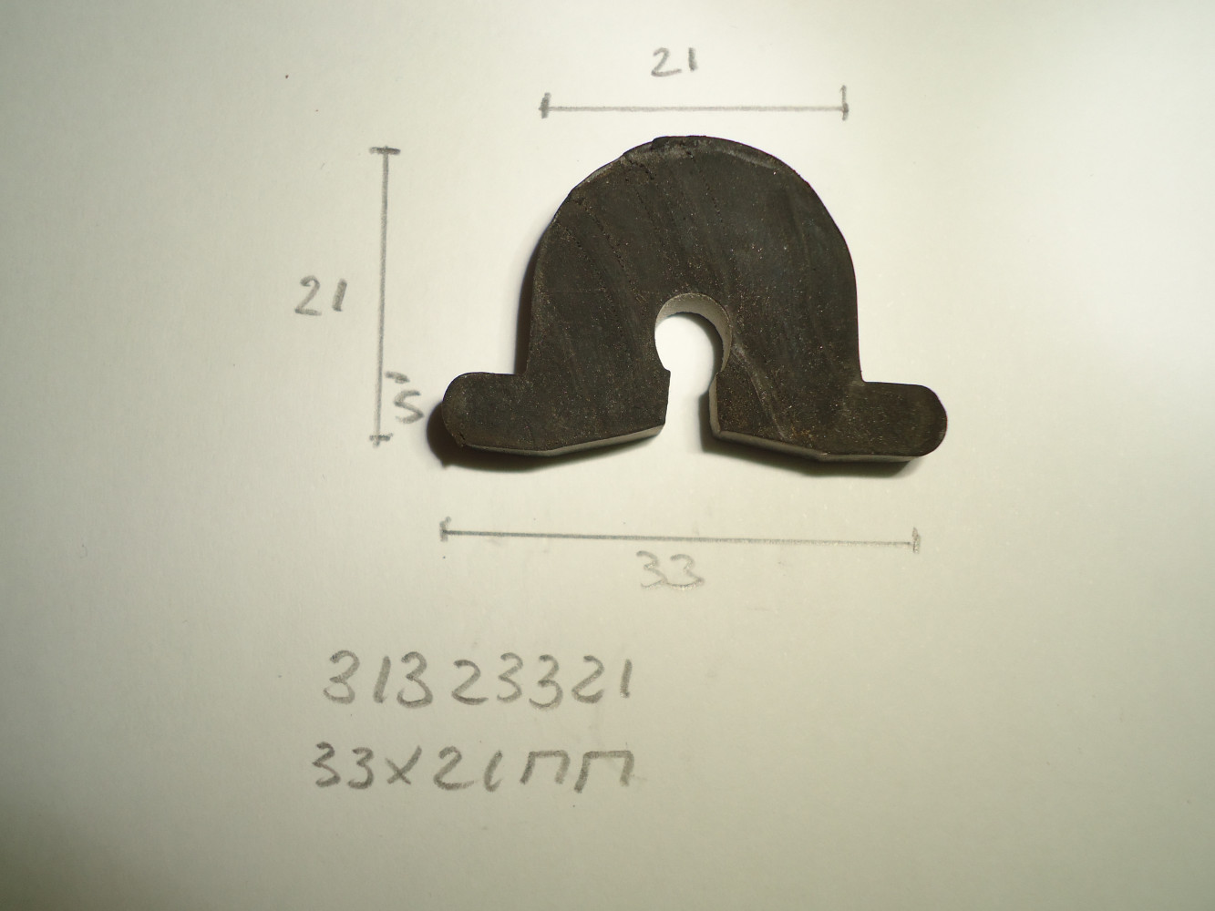 Stootrubber 33x21mm - Dsc04125 - 31323321