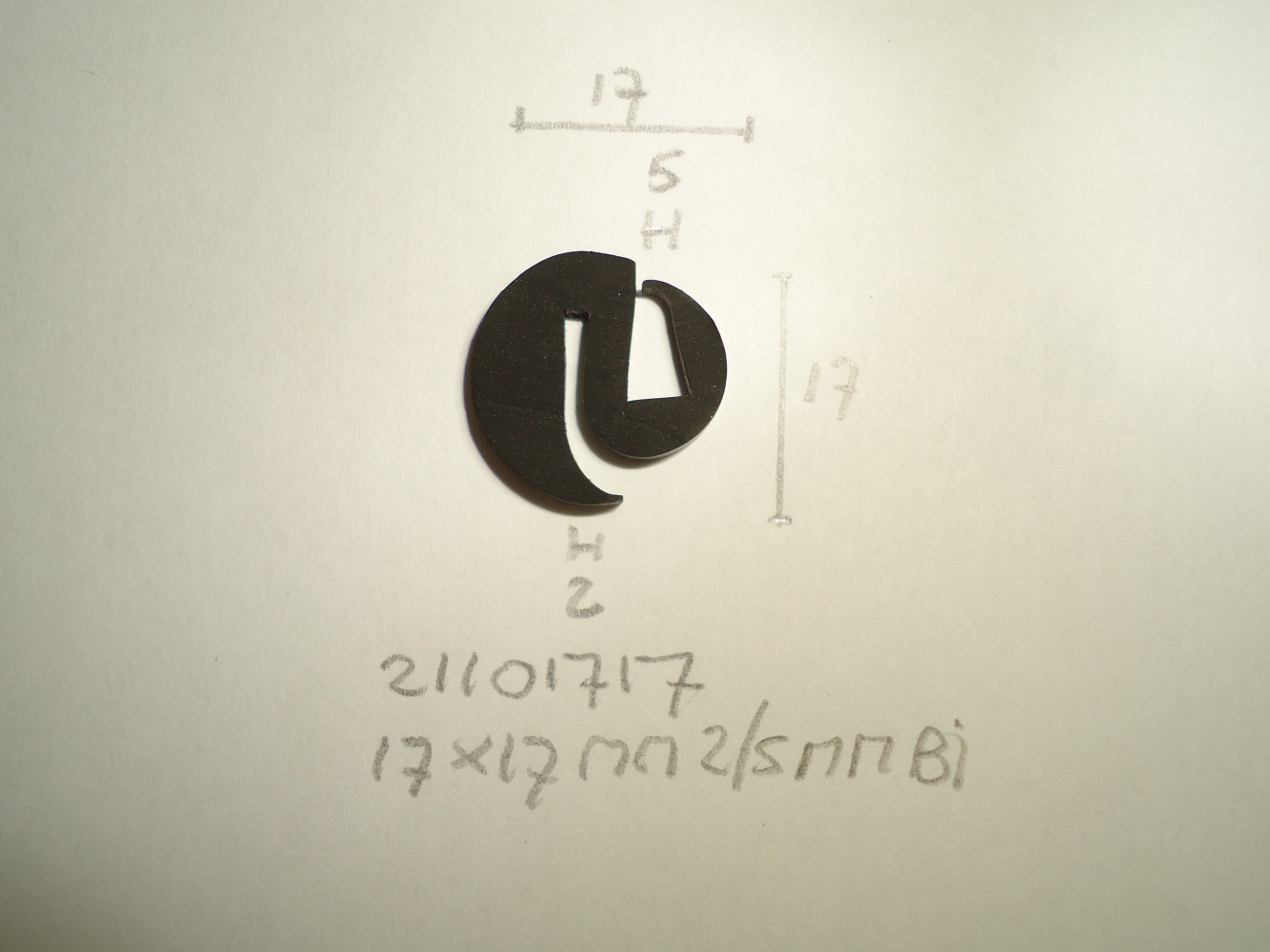 Raamrubber 17x17mm 2-5mm bi - Dsc04475 - 21101717