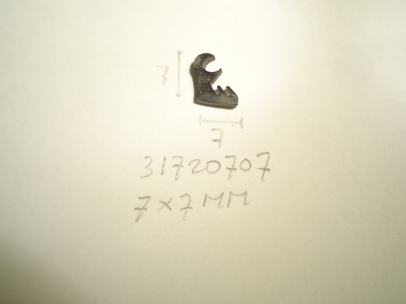 Kozijnrubber 7x7mm - Dsc04504 - 31720707