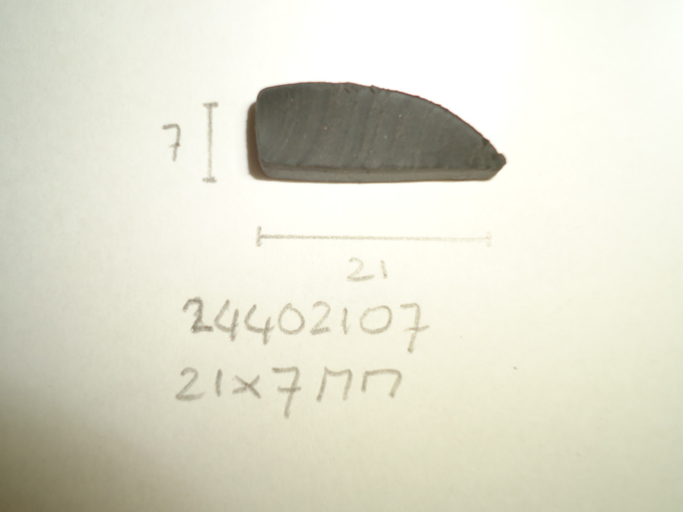 Afwerkrand camperdak 21x7mm - Dsc04539 - 24402107