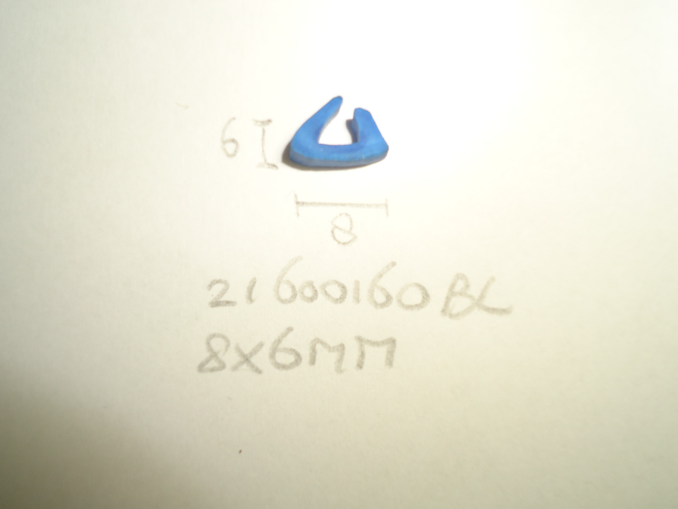 Onderlegbies 8x6mm blauw - Dsc04618 - 21600160BL