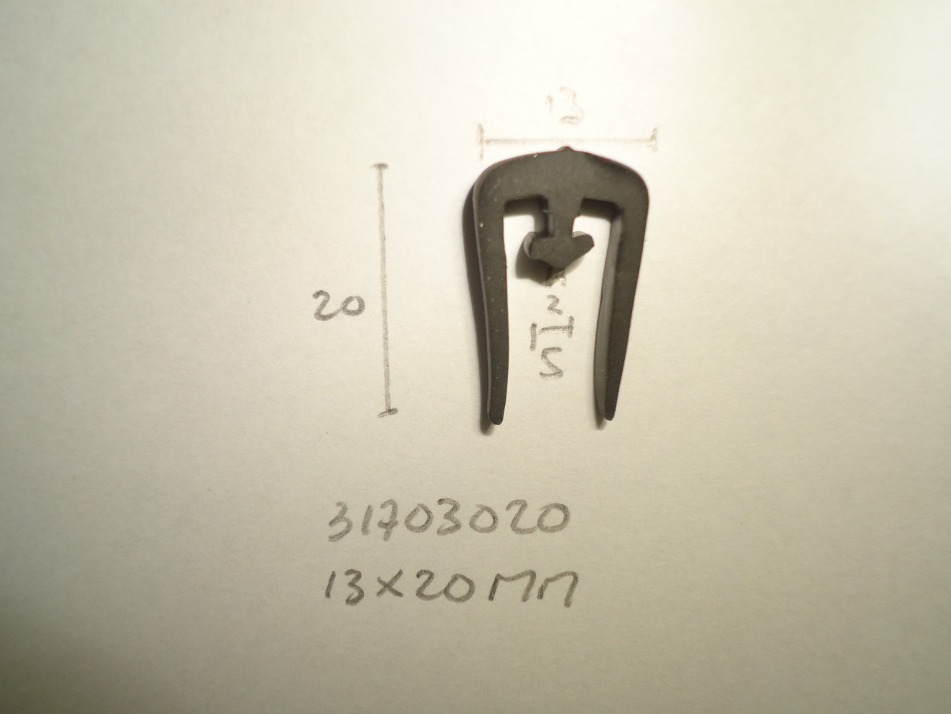 Serrerubber 13x20mm 2-5mm indr - Dsc05255 - 31703020