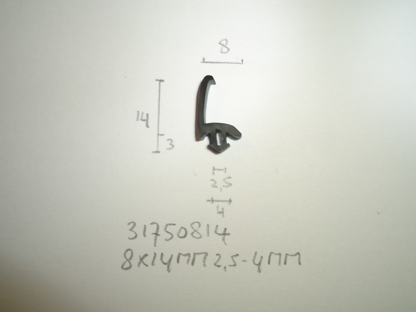 Kozijnprofiel 8x14mm 2.5- 4mm indr - Dsc05461 - 31750814