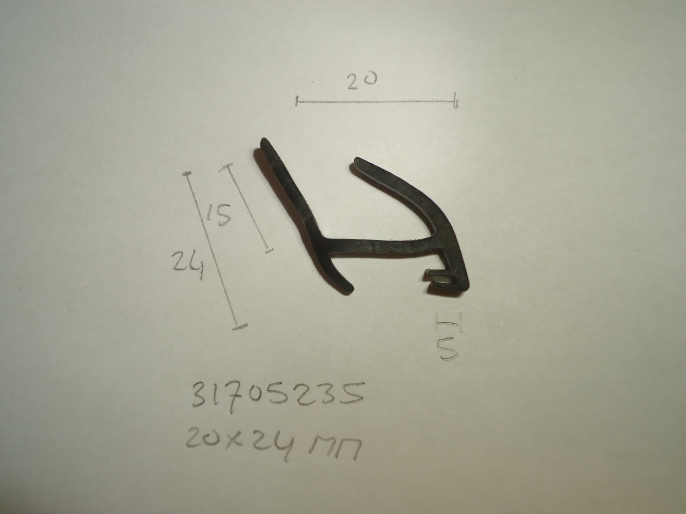 Muuraansluitrubber 20x24mm - Dsc06129 - 31705235