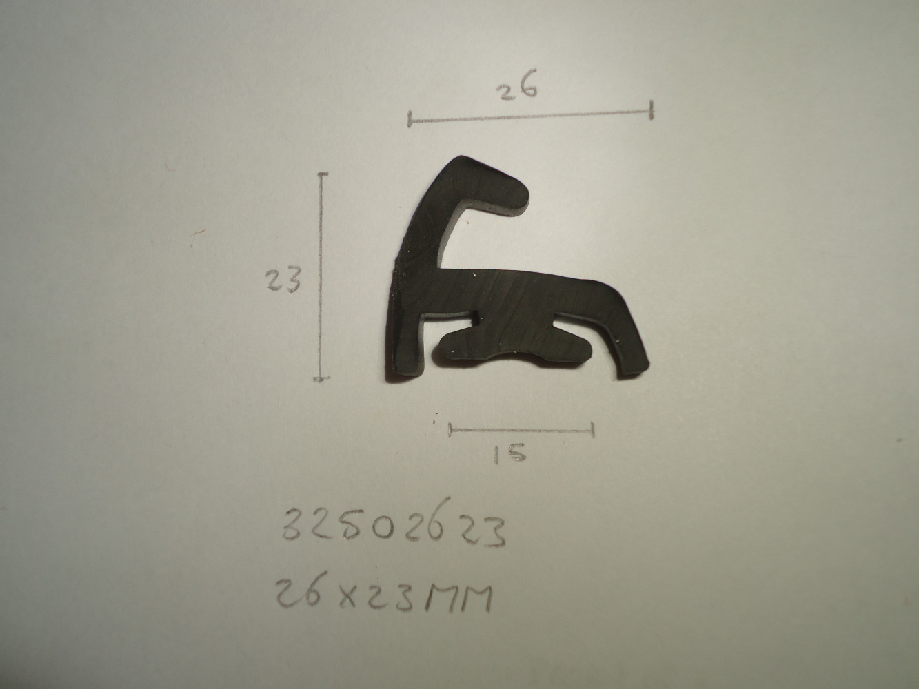 Deurrubber 26x23mm - Dsc06252 - 32502623