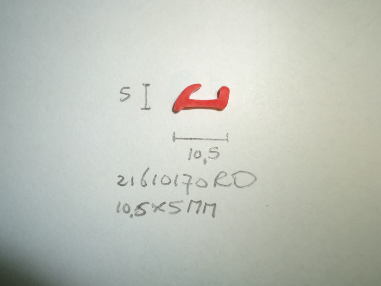 Onderlegbies 10.5x5mm rood - Dsc06663 - 21610170RD