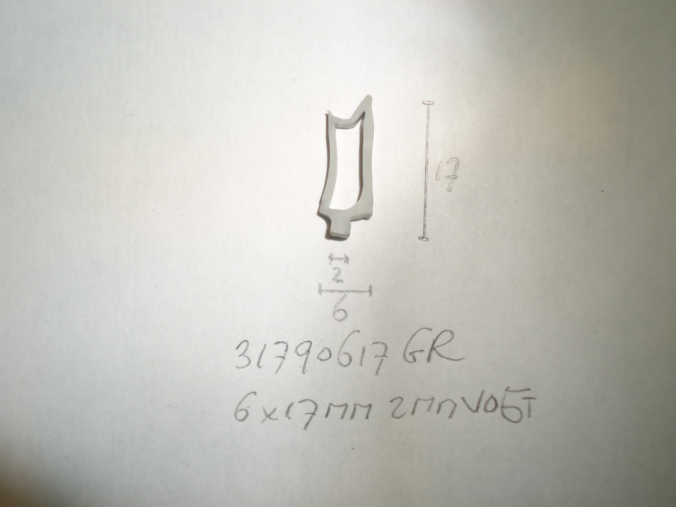 Kozijnprofiel 6x17mm voet 2mm - Dsc07170 - 31790617GR