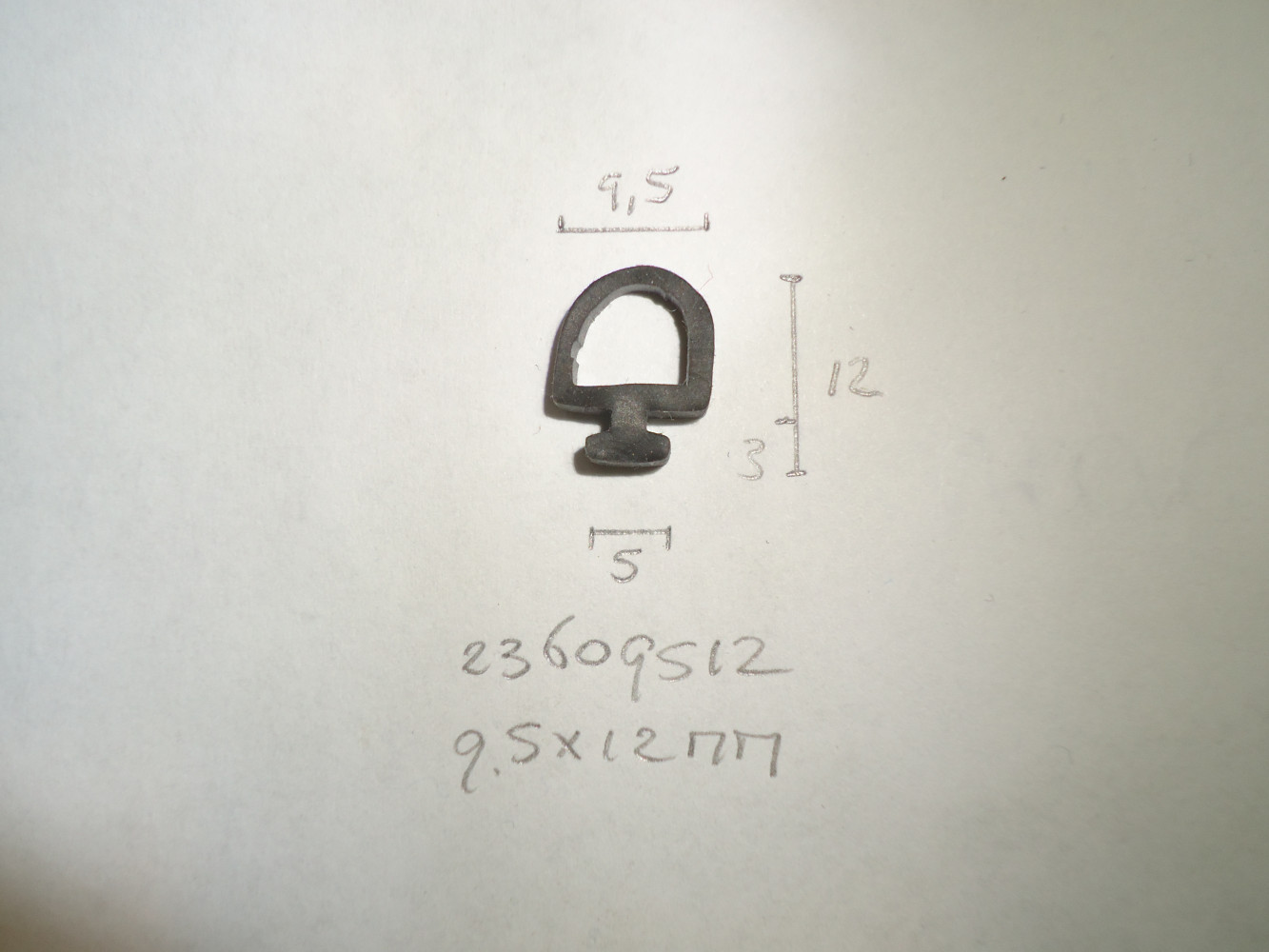 Raamrubber 9.5x12mm - Dsc07238 - 23609512