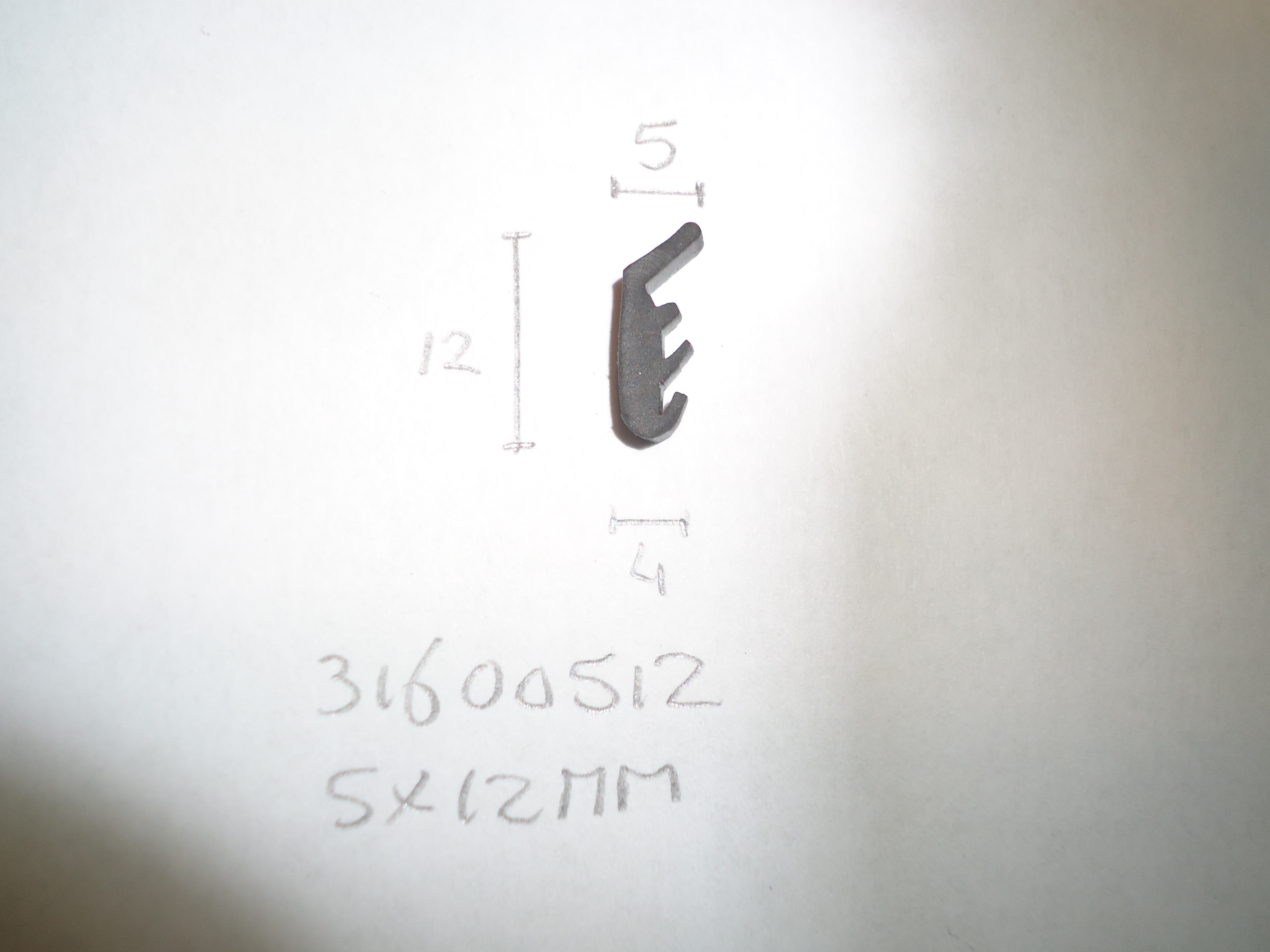 Kozijnrubber 5x12mm - Dsc07770 1 - 31600512