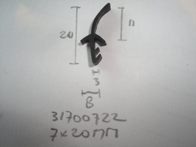 Schuifdeurrubber 7x20mm - Dsc07863 - 31700722