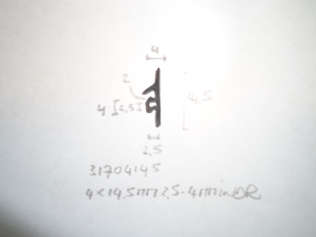 Kozijnrubber 4x14.5mm 2.5- 4mm indr - Dsc08279 - 31704145