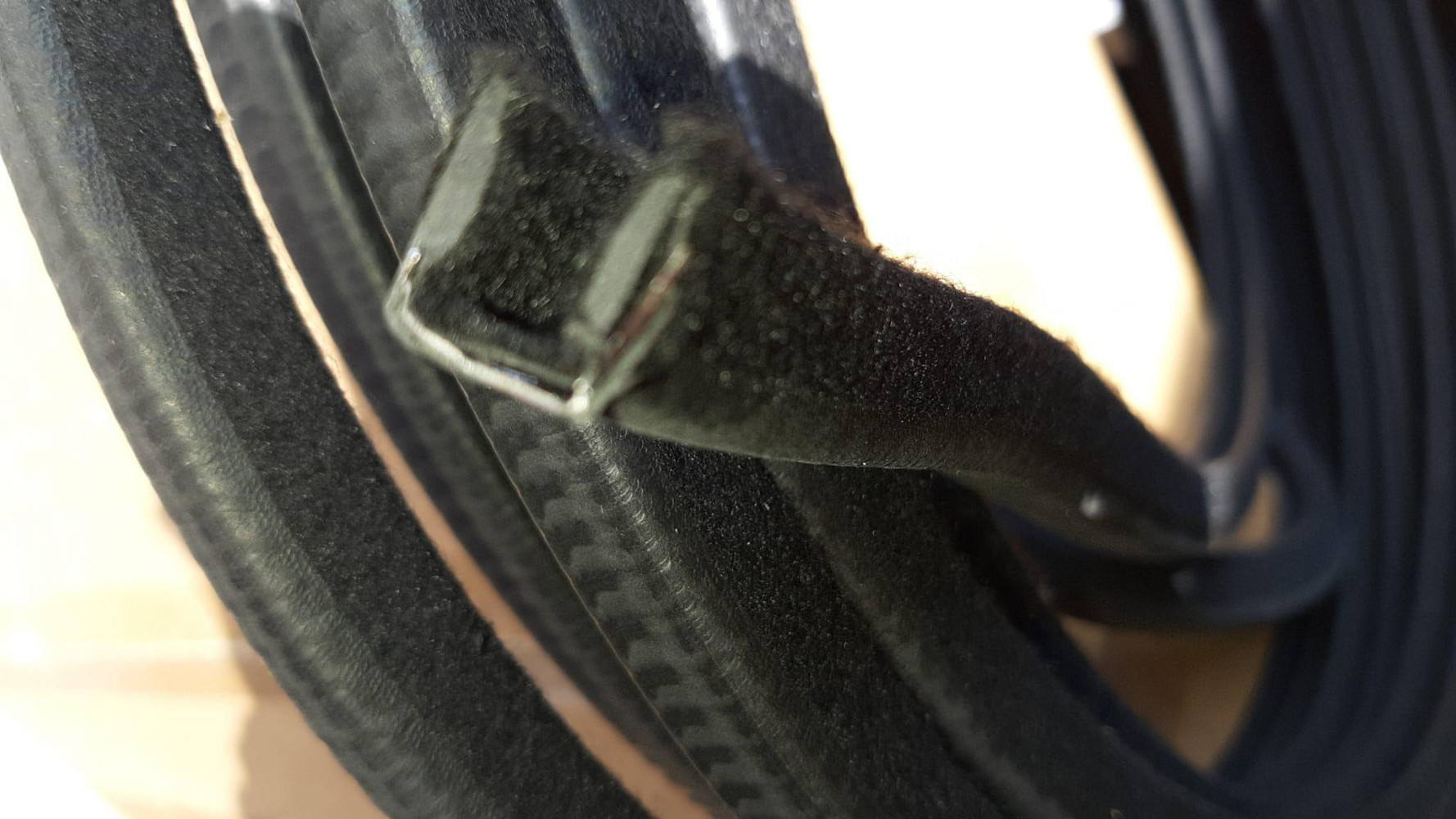 Raamloop met U metaal